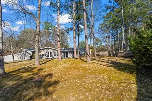 2102 Fairway Cir NE, Atlanta, GA 30319 - Photo 30