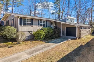 2102 Fairway Cir NE, Atlanta, GA 30319 - Photo 1