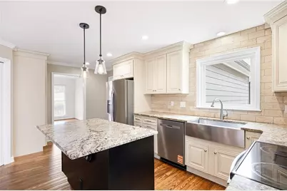 2697 S Arbor Drive, Marietta, GA 30066 - Photo 14