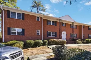 3660 Peachtree Rd NE, Atlanta, GA 30319 - Photo 24