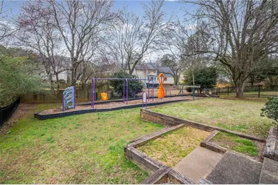 3324 Devaughn Drive NE, Marietta, GA 30066 - Photo 38