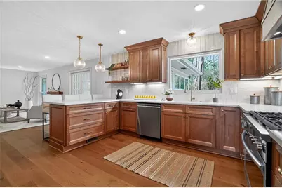 12080 Mountain Laurel Drive, Roswell, GA 30075 - Photo 8