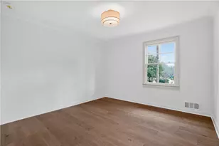 12080 Mountain Laurel Dr, Roswell, GA 30075 - Photo 16