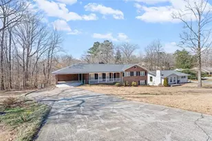 5920 Rosie Ln SE, Mableton, GA 30126 - Photo 4