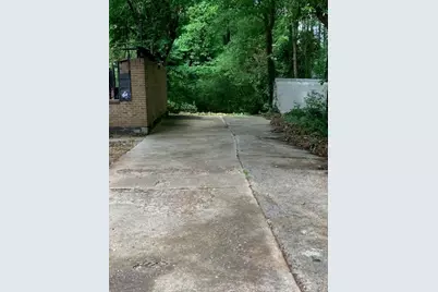 8265 Attleboro Drive, Jonesboro, GA 30238 - Photo 6