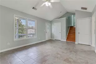 742 Shoal Cir, Lawrenceville, GA 30046 - Photo 6