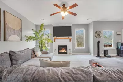 105 Hacienda Avenue, Locust Grove, GA 30248 - Photo 4