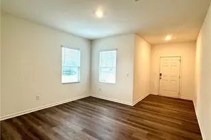 119 Pond Ct, Hoschton, GA 30548 - Photo 4