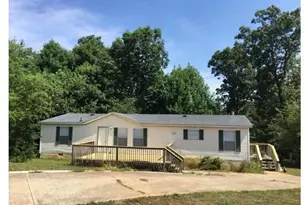 6736 Victoria Ln, Lula, GA 30554 - Photo 1