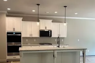 348 Pinewood Dr, Covington, GA 30014 - Photo 2