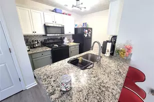 1319 Revelstoke Cove, Riverdale, GA 30296 - Photo 4