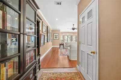 3071 Lenox Road NE #19, Atlanta, GA 30324 - Photo 2