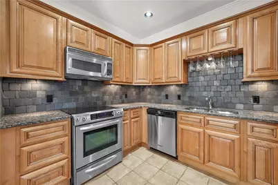 3071 Lenox Road NE #19, Atlanta, GA 30324 - Photo 8