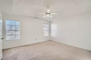 391 Lake Valley Dr, Loganville, GA 30052 - Photo 16