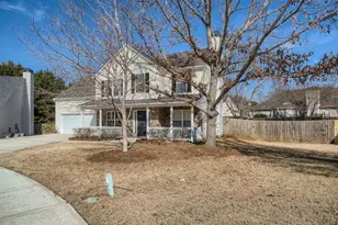 391 Lake Valley Dr, Loganville, GA 30052 - Photo 2