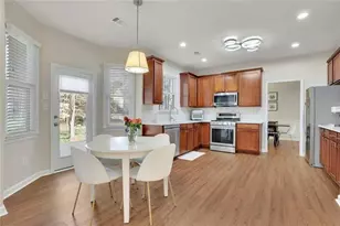 2640 Chandler Grove Dr, Buford, GA 30519 - Photo 12