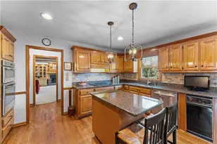 3989 Spalding Glen Dr, Peachtree Corners, GA 30360 - Photo 16