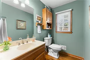 3989 Spalding Glen Dr, Peachtree Corners, GA 30360 - Photo 12