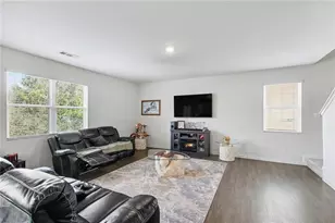 367 Hughes LN, Pendergrass, GA 30567 - Photo 8