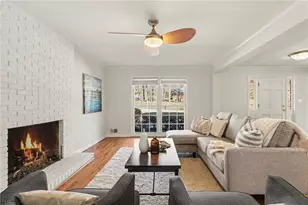 2820 Briarglen Dr, Atlanta, GA 30340 - Photo 6