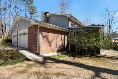 2820 Briarglen Dr, Atlanta, GA 30340 - Photo 38