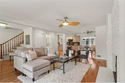 2820 Briarglen Dr, Atlanta, GA 30340 - Photo 6