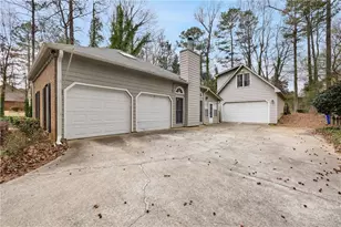 407 Walnut Grove Rd, Peachtree City, GA 30269 - Photo 2