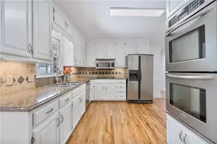 275 Sageglen Rd, Lawrenceville, GA 30044 - Photo 16