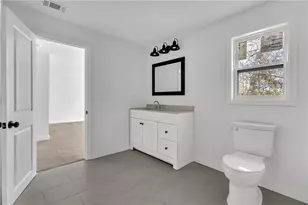 638 Dobbins Mill Rd, Griffin, GA 30223 - Photo 14