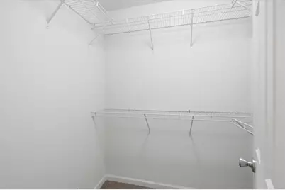 1057 Liberty Parkway NW, Atlanta, GA 30318 - Photo 32