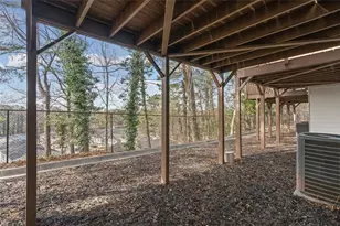 1057 Liberty Pkwy NW, Atlanta, GA 30318 - Photo 34
