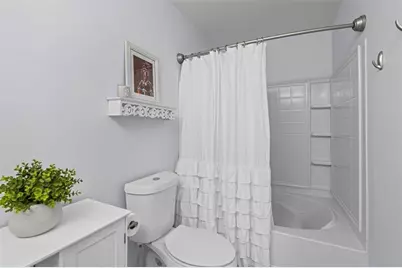 1057 Liberty Parkway NW, Atlanta, GA 30318 - Photo 30