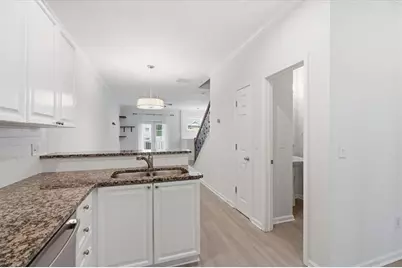 1057 Liberty Parkway NW, Atlanta, GA 30318 - Photo 16