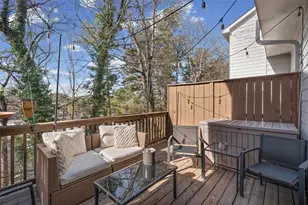 1057 Liberty Pkwy NW, Atlanta, GA 30318 - Photo 18