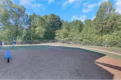 1057 Liberty Parkway NW, Atlanta, GA 30318 - Photo 24