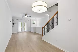 1057 Liberty Pkwy NW, Atlanta, GA 30318 - Photo 10