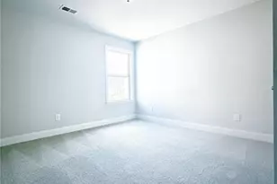 409 Hellen Vly Dr, Braselton, GA 30517 - Photo 12