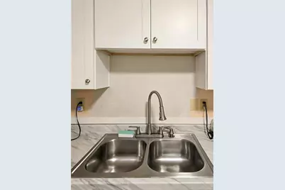 3235 Sarah Lou Drive, Snellville, GA 30078 - Photo 32