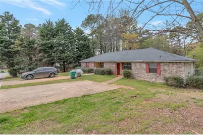 3235 Sarah Lou Drive, Snellville, GA 30078 - Photo 2