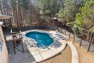 1025 Nash Springs Cir, Lilburn, GA 30047 - Photo 40