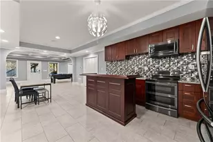 1025 Nash Springs Cir, Lilburn, GA 30047 - Photo 32