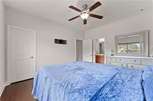 1025 Nash Springs Cir, Lilburn, GA 30047 - Photo 20