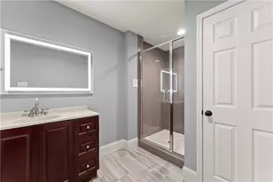 1025 Nash Springs Cir, Lilburn, GA 30047 - Photo 34