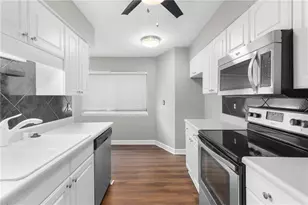 2875 Torreya Way SE, Marietta, GA 30067 - Photo 16