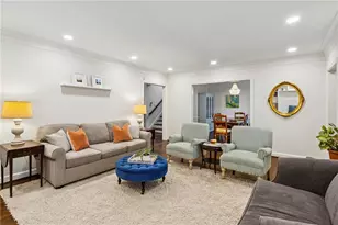 734 Woodley Dr NW, Atlanta, GA 30318 - Photo 16