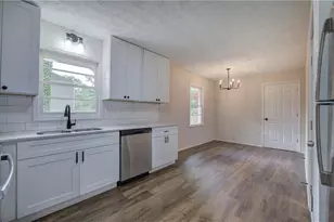 4592 Karron Ln, Powder Springs, GA 30127 - Photo 2