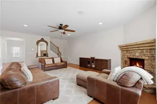 418 Spring View Dr, Woodstock, GA 30188 - Photo 10