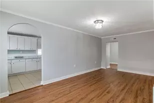 2545 White Oak Dr, Decatur, GA 30032 - Photo 4