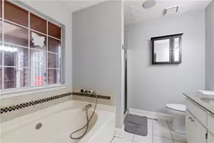 4710 Wheeler Creek Dr, Hoschton, GA 30548 - Photo 16