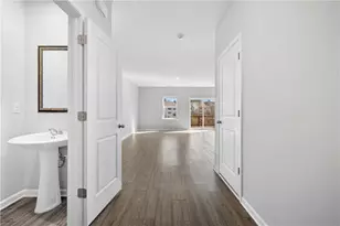 4646 Waxwing St, Hoschton, GA 30548 - Photo 6